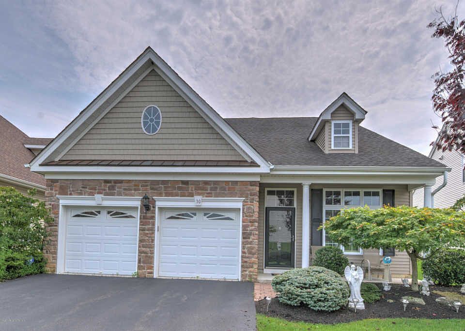 1st image of 30 Eldorado Dr