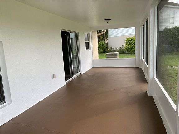 3rd image of 2350 Savannah Blvd