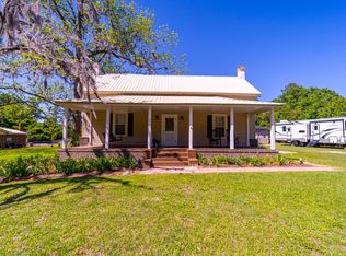 2158 Cherokee St, Waycross, GA 31503