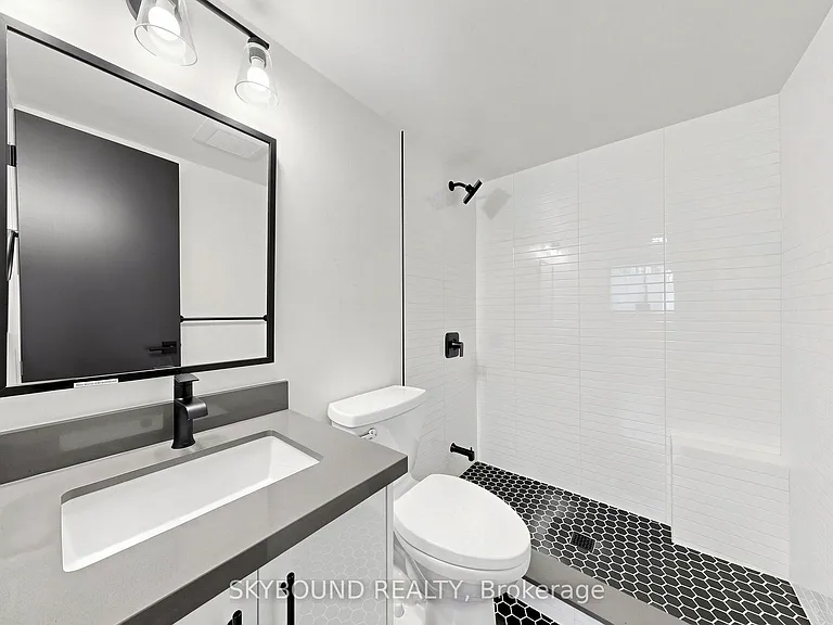 139 Wineva Ave #B — Photo 13