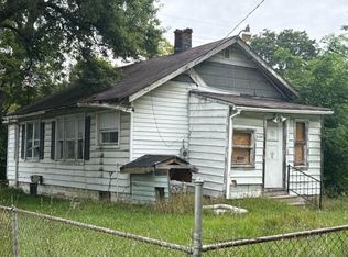 3188 E Hemphill Rd, Burton, MI 48529