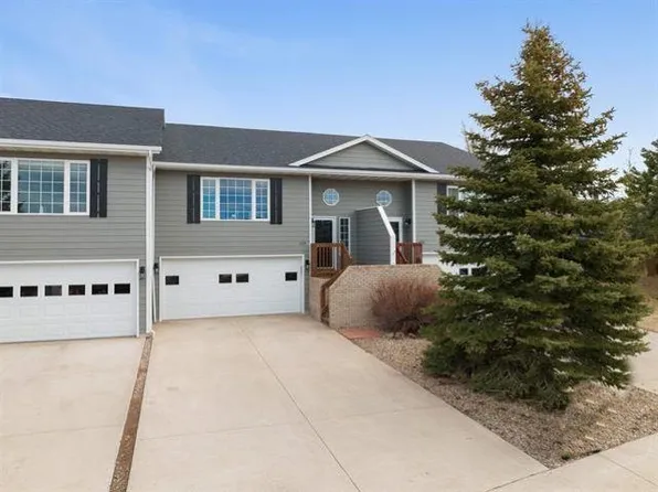 1026 S 35th St, Spearfish, SD 57783
