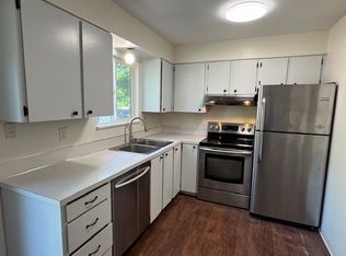 2221-2225 SW Dolph Ct, Portland, OR 97219