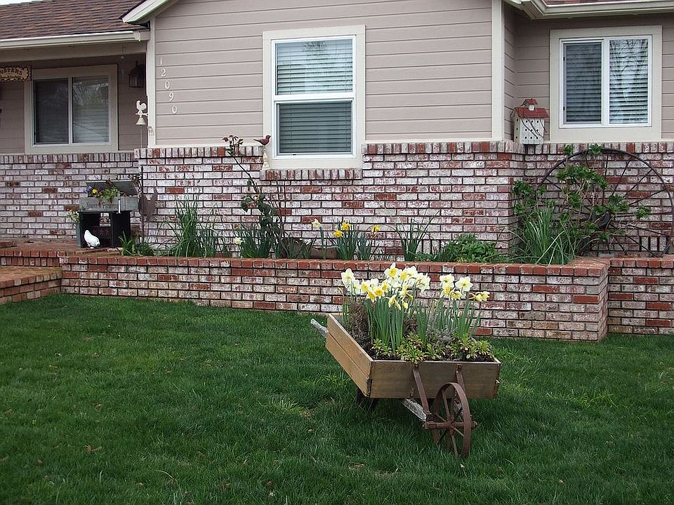 1st image of 12090 Holly Vista Way