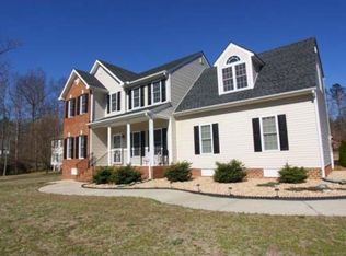 4101 Tweedsmuir Rd, Moseley, VA 23120