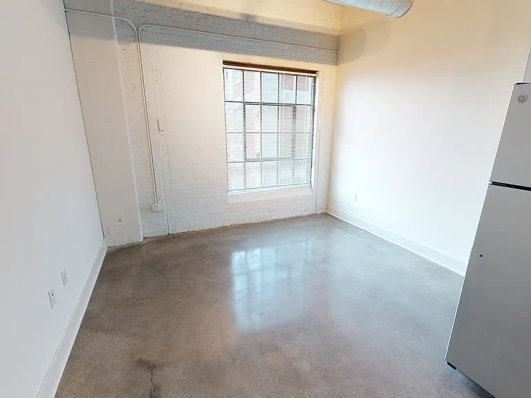 Maxwell Lofts — Photo 73