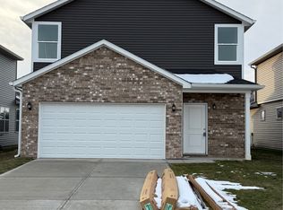 1442 Wigwam Ln, Martinsville, IN 46151