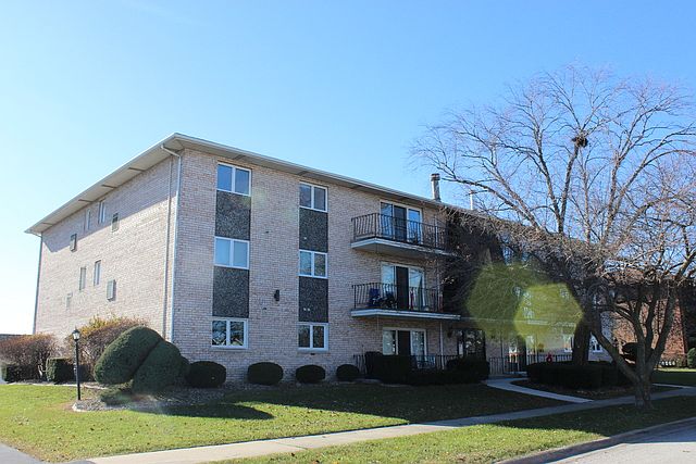 1st image of 7405 Tiffany Dr
