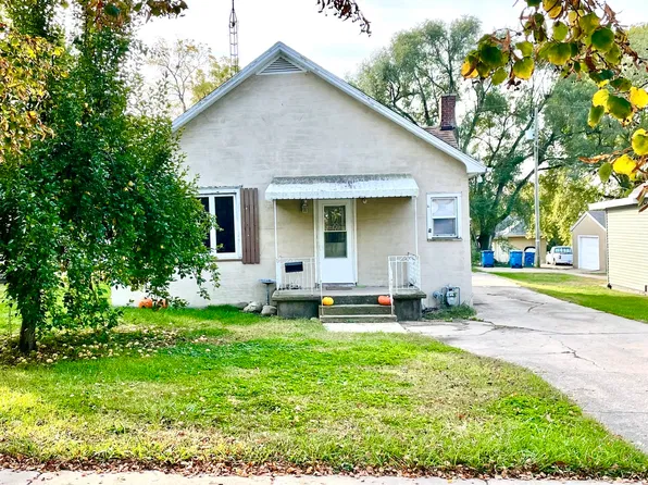 315 E Devlin St, Spring Valley, IL 61362