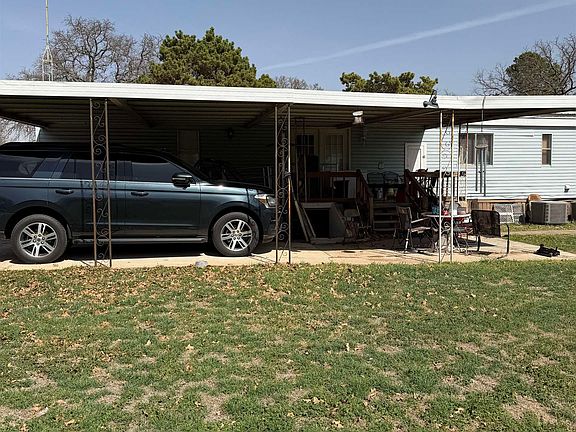3rd image of 273725 Forest Dr