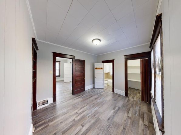 bismarck-north-dakota-217385623 picture