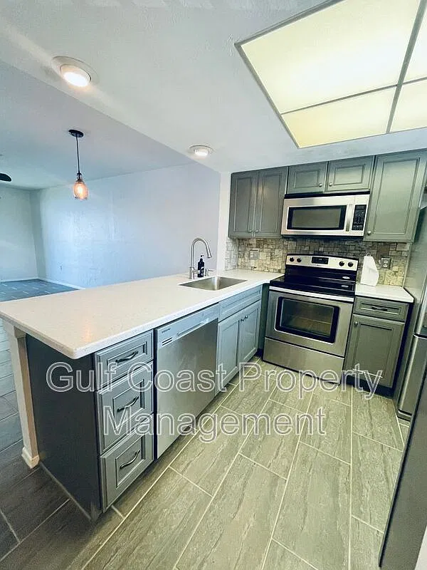 25225 Rampart Blvd — Photo 4
