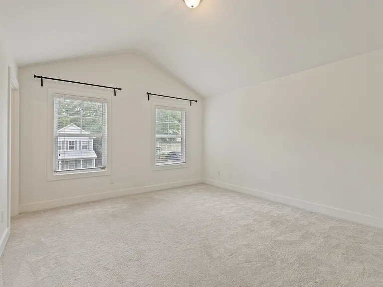 1455 Reynolds Dr — Photo 54