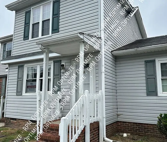 644 Sheridan Pl #14 — Photo 1