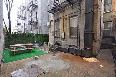 Rented by Swythe, Inc.