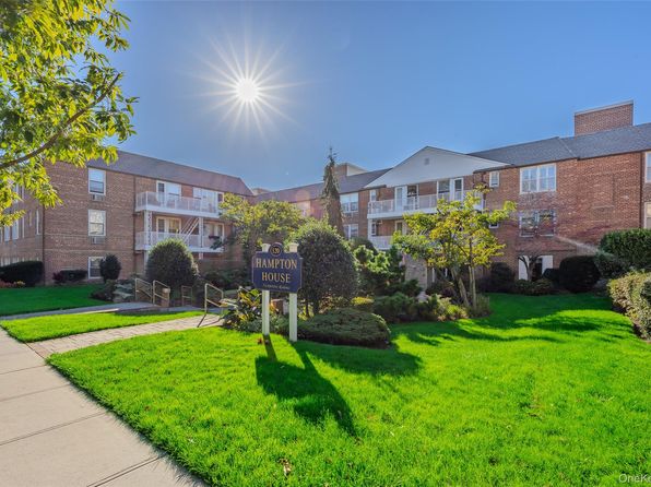 120 Morris Avenue #B5, Rockville Centre, NY 11570