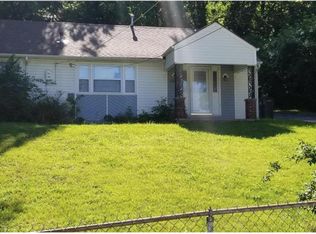 2909 NE Jaudon St, Kansas City, MO 64117