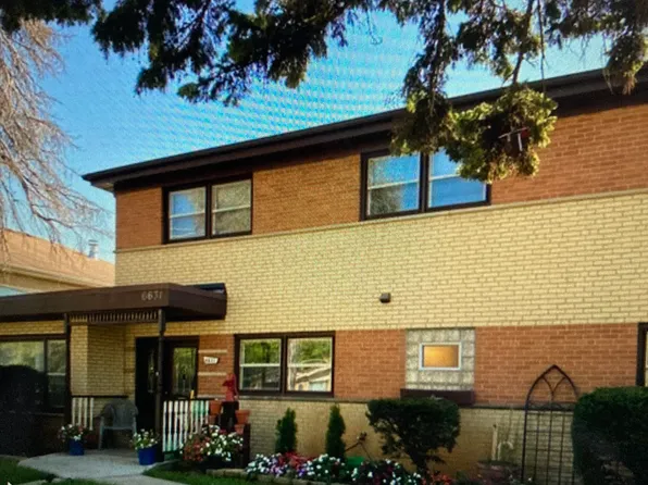 6631 W Lloyd Dr #2, Worth, IL 60482