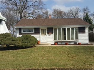 1309 Margret St, Des Plaines, IL 60018