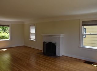 239 N Garden St, Bellingham, WA 98225