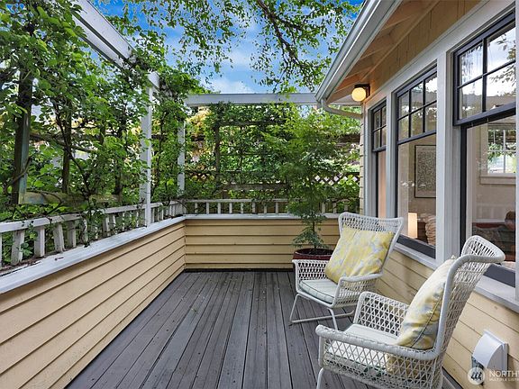 3rd image of 1601 22nd Avenue #2118