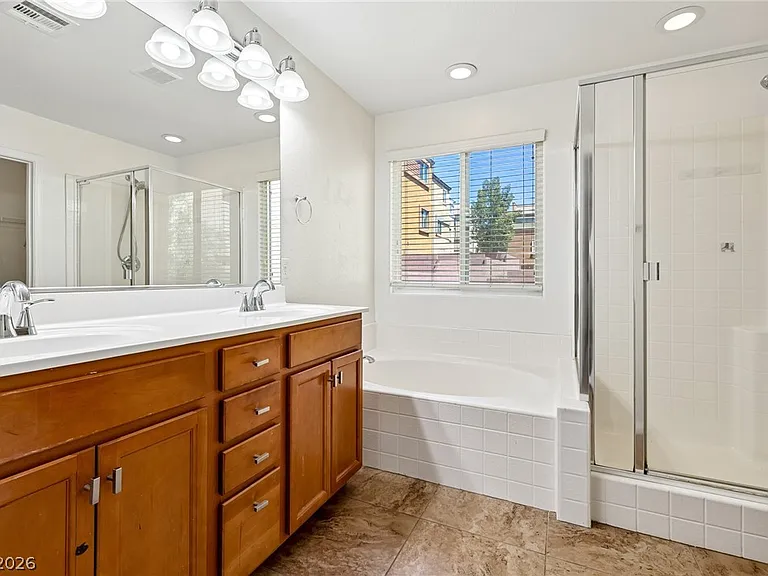 3819 Total Eclipse St — Photo 22