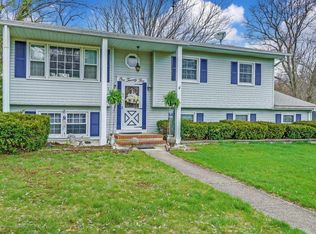 125 Rutgers Dr, Lakewood, NJ 08701