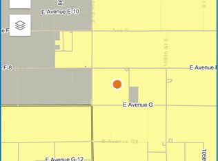 92 93rd St E, Lancaster, CA 93535