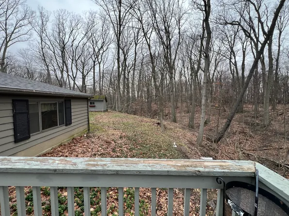 158 Richmond Rd, Richmond Heights, OH 44143