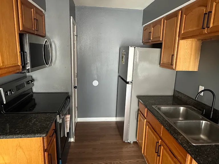 4019 Jupiter Dr — Photo 6