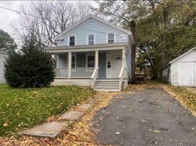 34 E 6th St, Oswego, NY