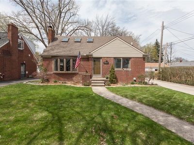 2849 Buckingham Ave, Birmingham, MI, 48009