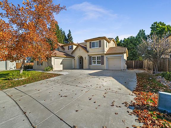 2nd image of 10540 Henshaw Dr