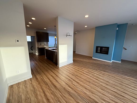 4th image of 550 Enterprise Blvd #21