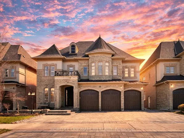 15 Finesse Ct, Richmond Hill, ON L4E 0W7