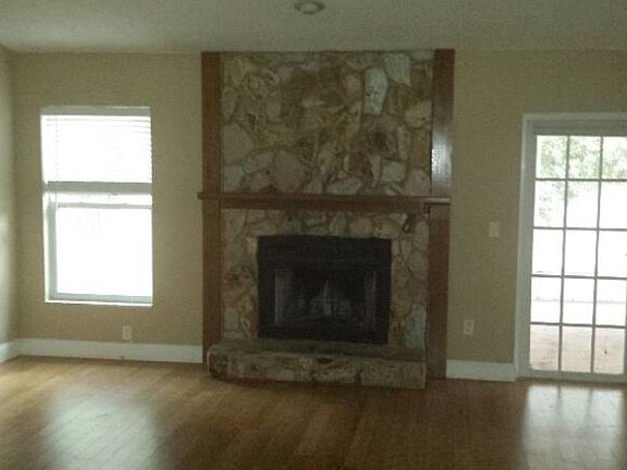5th image of 2894 Avon Ct