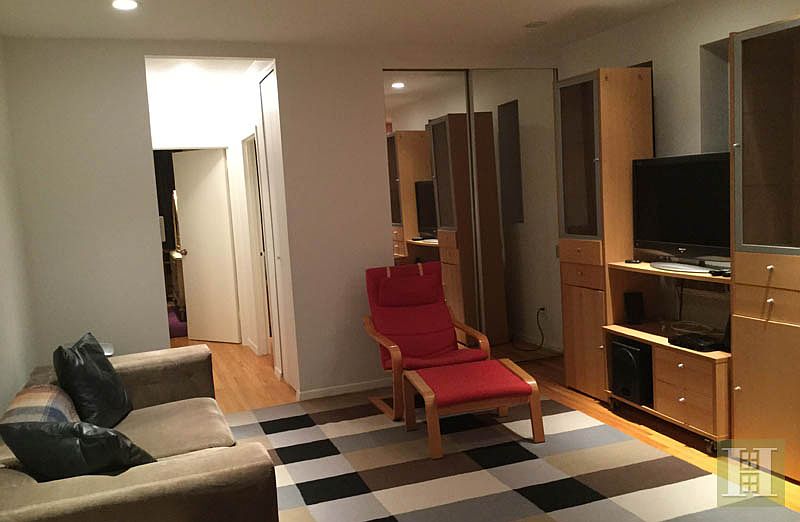 1st image of 420 W 47th St APT 2B