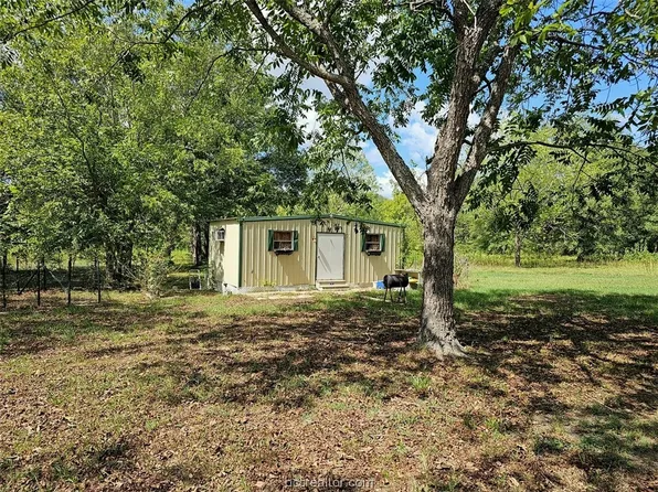 350 Hayfield Ranch Rd, Moscow, TX 75960