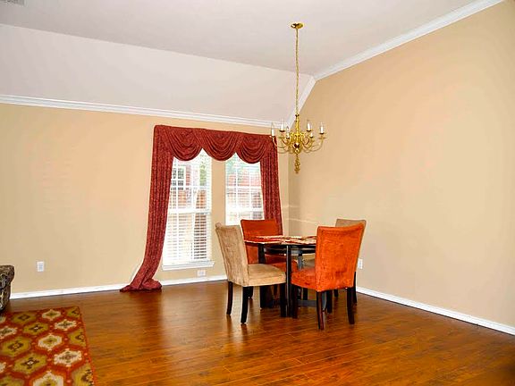 5th image of 2812 Gambel Ln