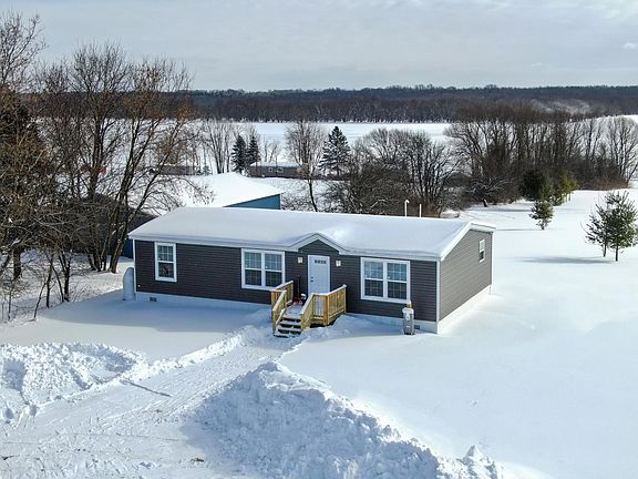 2nd image of 142 Lost Village Rd