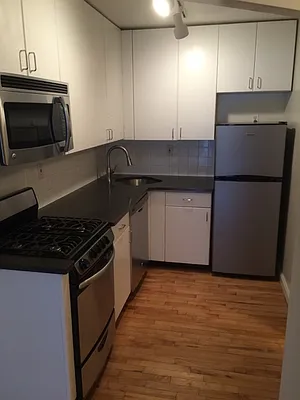 Rented by Match Realty | media 23