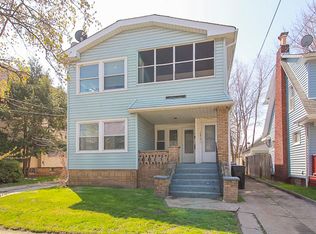 15816 Grovewood Ave #2UP, Cleveland, OH