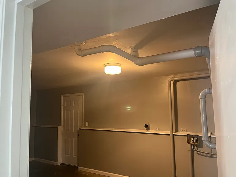 821 Winslow Way — Photo 10