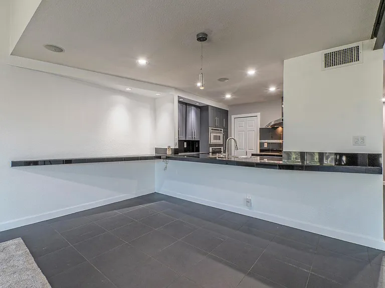 7931 E San Miguel Ave #8 — Photo 13