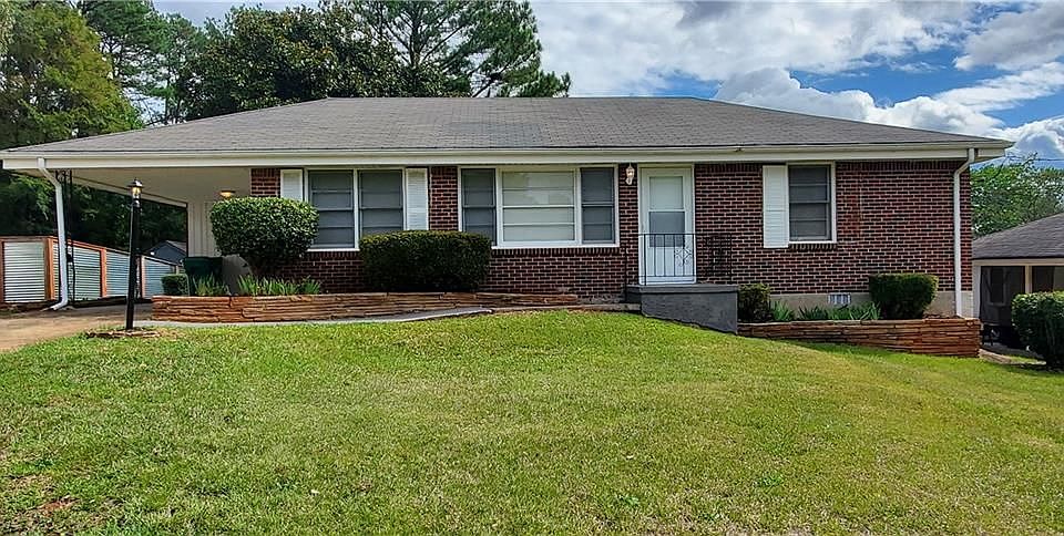 1st image of 2704 Gresham Rd