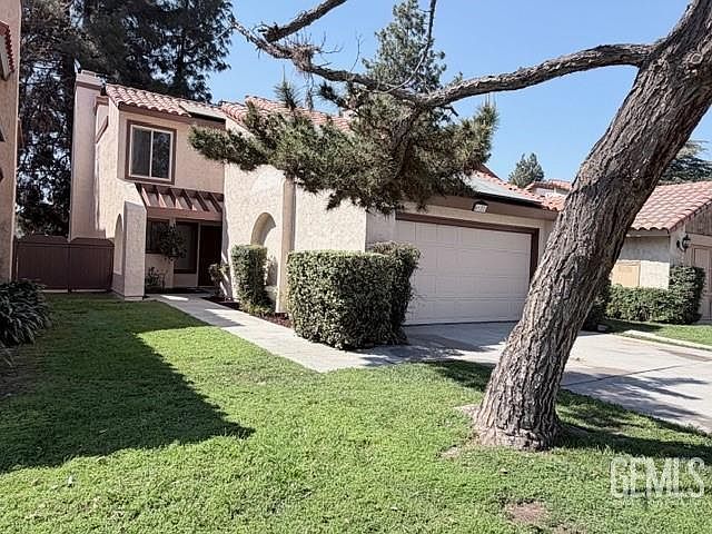 1st image of 4122 Pinewood Lake Dr