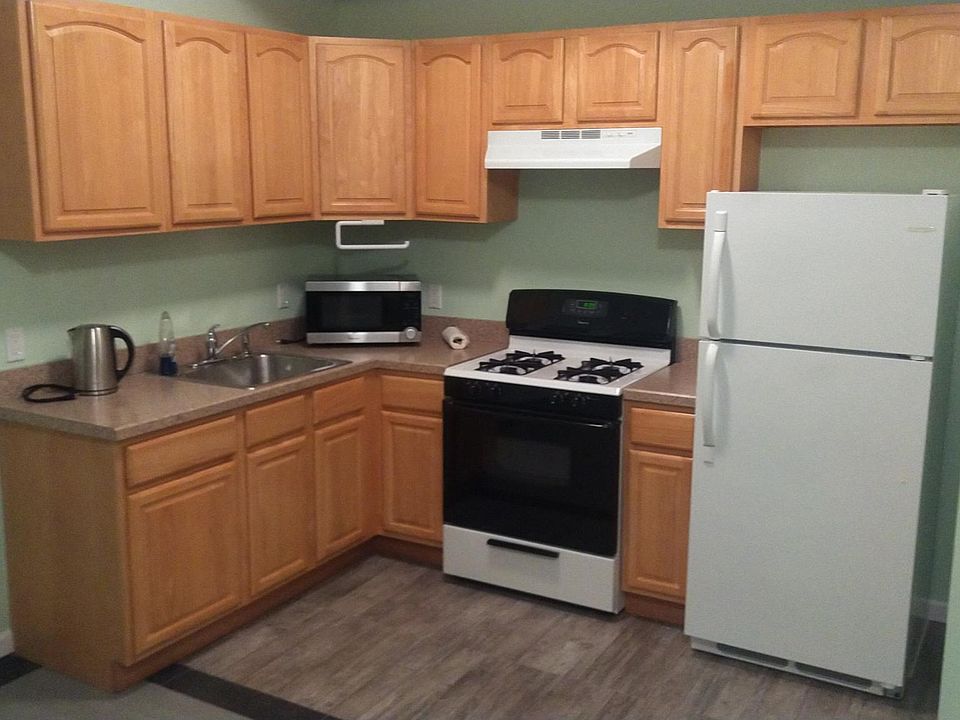 2nd image of 38 Evelyn Pl