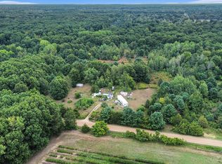 305 55th St, Grand Junction, MI 49056