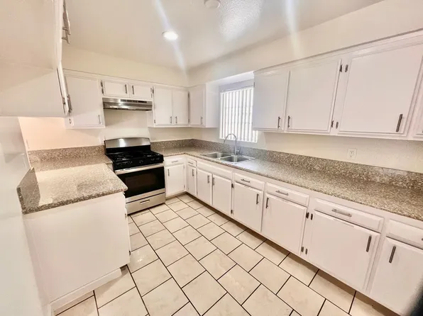 Allegheny I, 12002 Allegheny St #209, Sun Valley, CA 91352