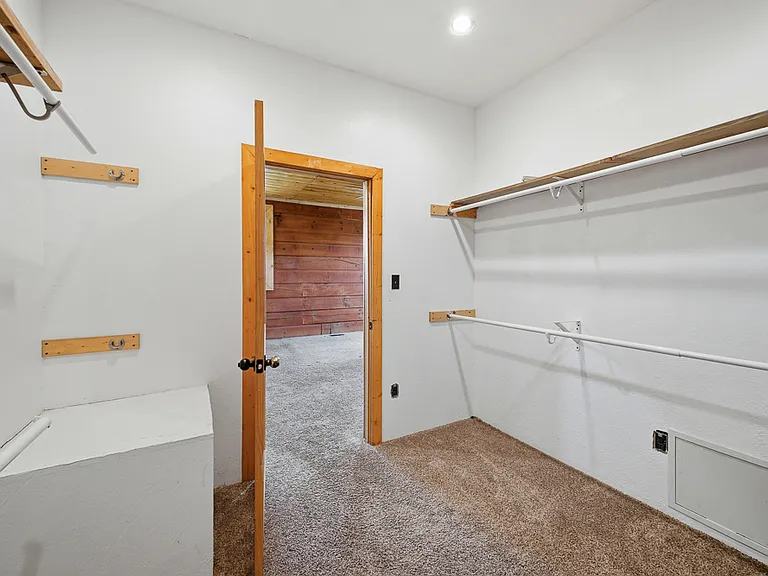 1374 County Street 2919 — Photo 24
